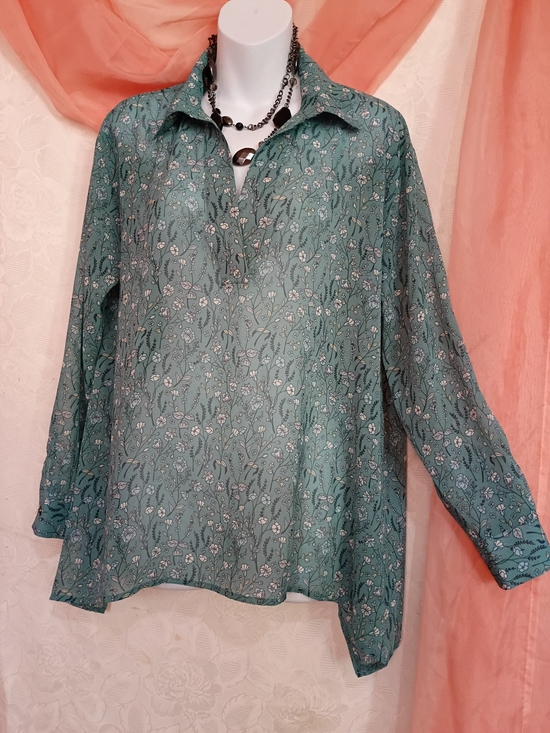 CAbi Tops - CAbi Ladies Teal Green Floral Long-Sleeve Button Front Blouse Sz XS